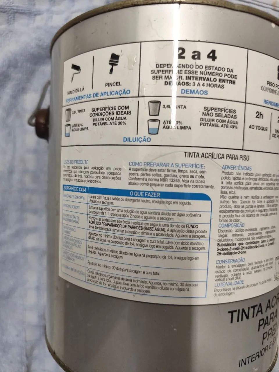 Tinta acrílica para pisos premium azul fosco - Foto 2