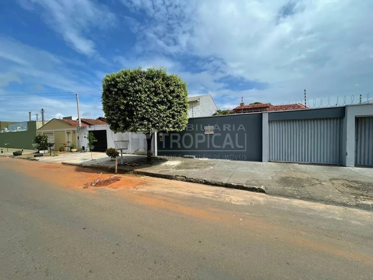 Vende-se casa, no Setor Beira Rio em Porto Nacional-TO - Foto 2