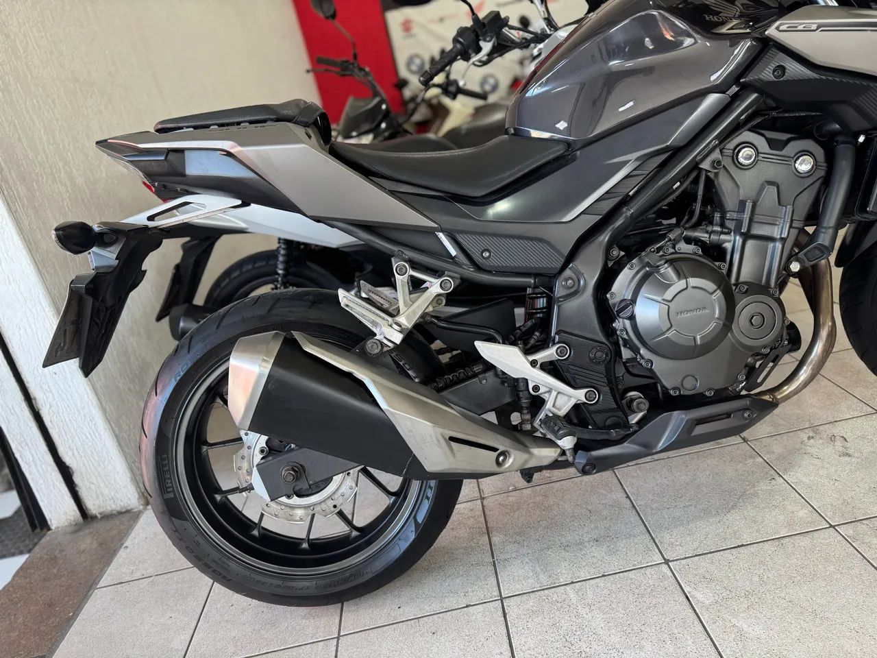 CB 500F 2017 - Foto 4