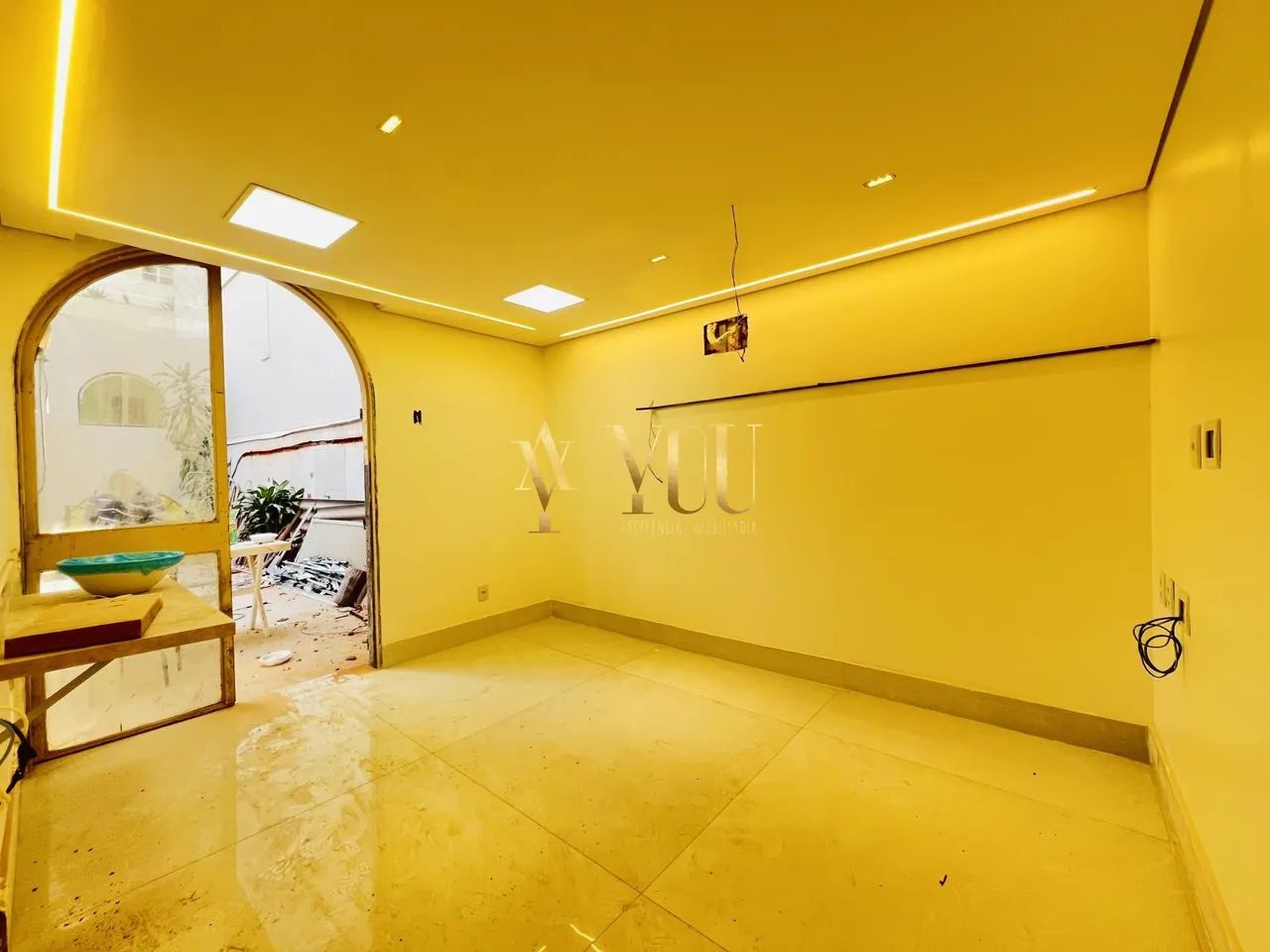 Sala para Aluguel, sendo Consultório Médico já Mobiliado, Setor Bueno / Marista