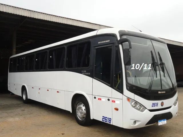 Ônibus Rodoviário Motor Dianteiro Ano 10/11 VW 17.230 MWM 48 Lugares