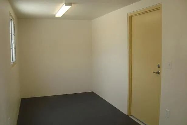 KITINETE CONTAINER MODERNA E LUXUOSA - 20 PÉS  - Foto 3