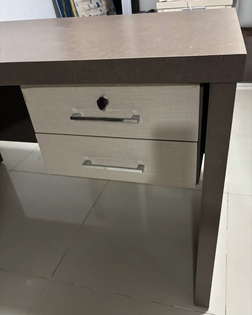 Mesa escritório 64573483171329125