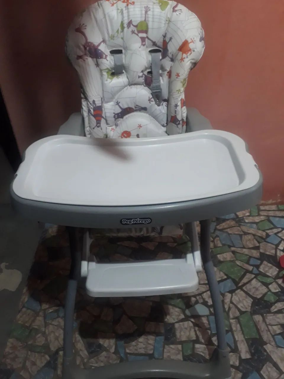 Cadeirinha infantil 