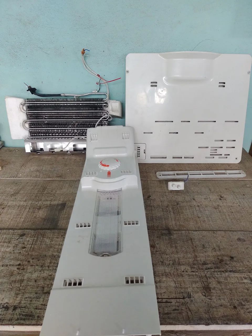 Evaporador e condensadora da geladeira Brastemp Frost Free ative 