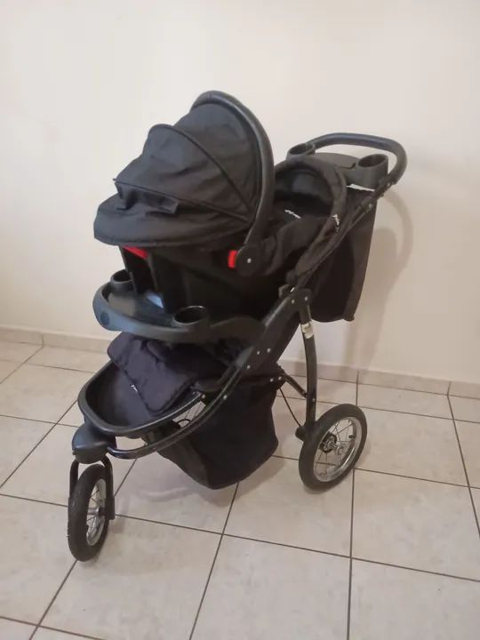 Carrinho de Bebê Preto - Foto 6