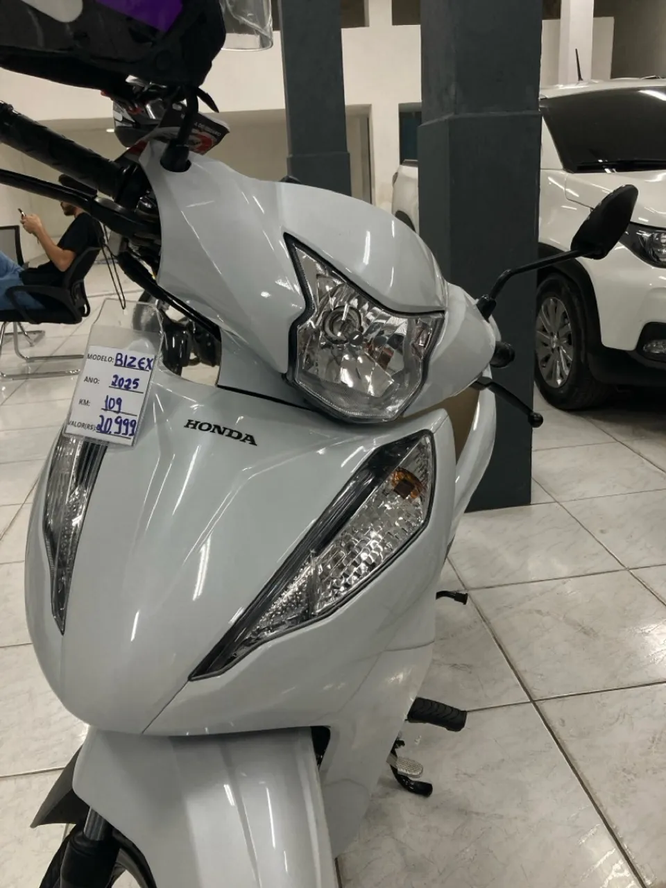 Honda Biz Ex, 109/0KM, branca e bege! Perfeito estado de conservação, zerada!