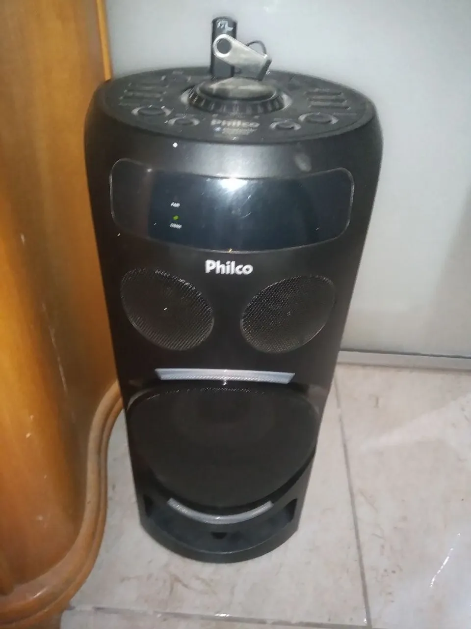 Caixa acústica Philco