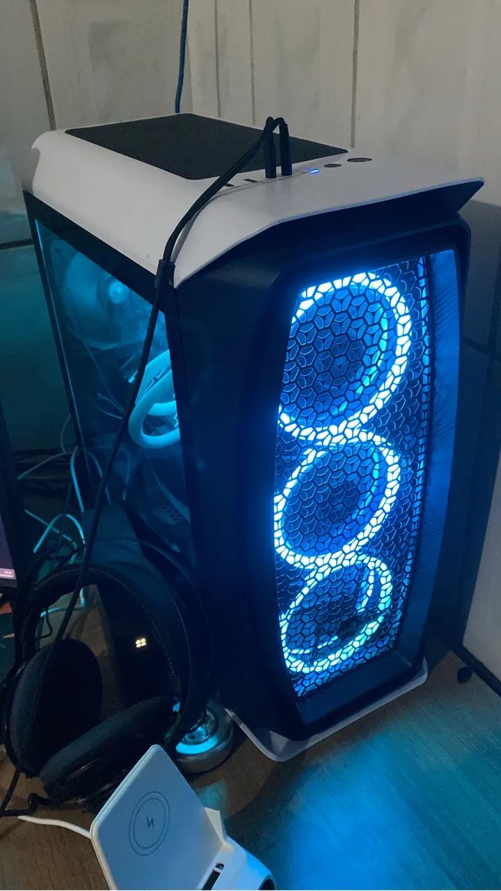 PC GAMER QUASE COMPLETO