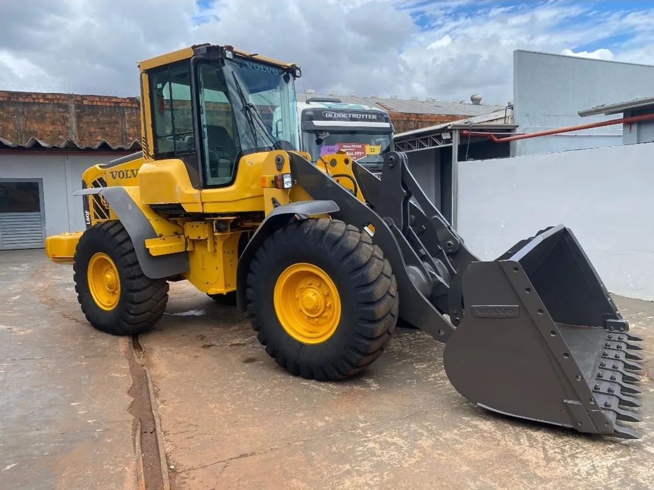 Pa Carregadeira Volvo L60F ano 2018 transfere divida  - Foto 6