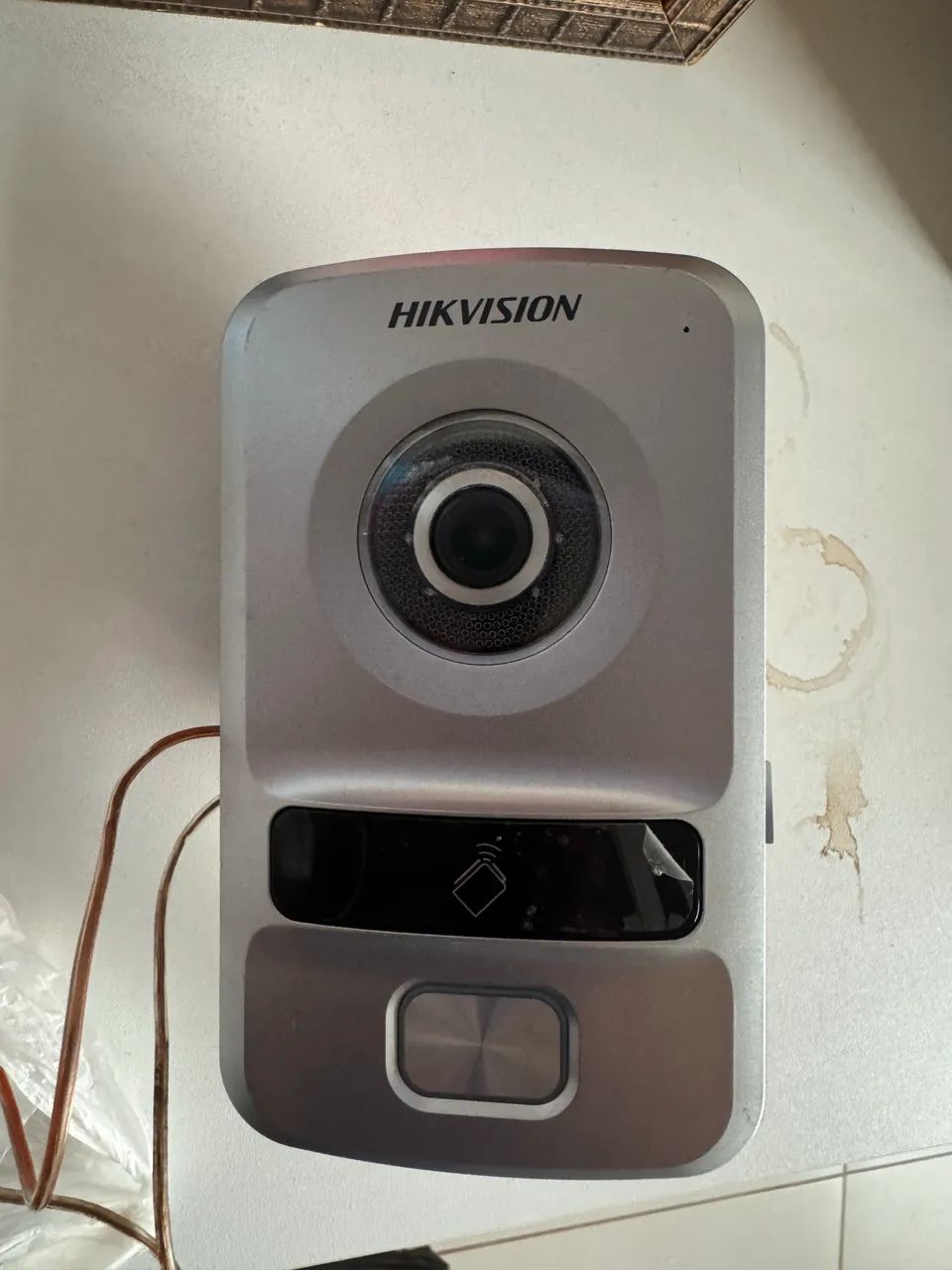 Vídeo Porteiro Ip Ds-kv8102-ip 1 Tecla Hikvision Cinza 12v