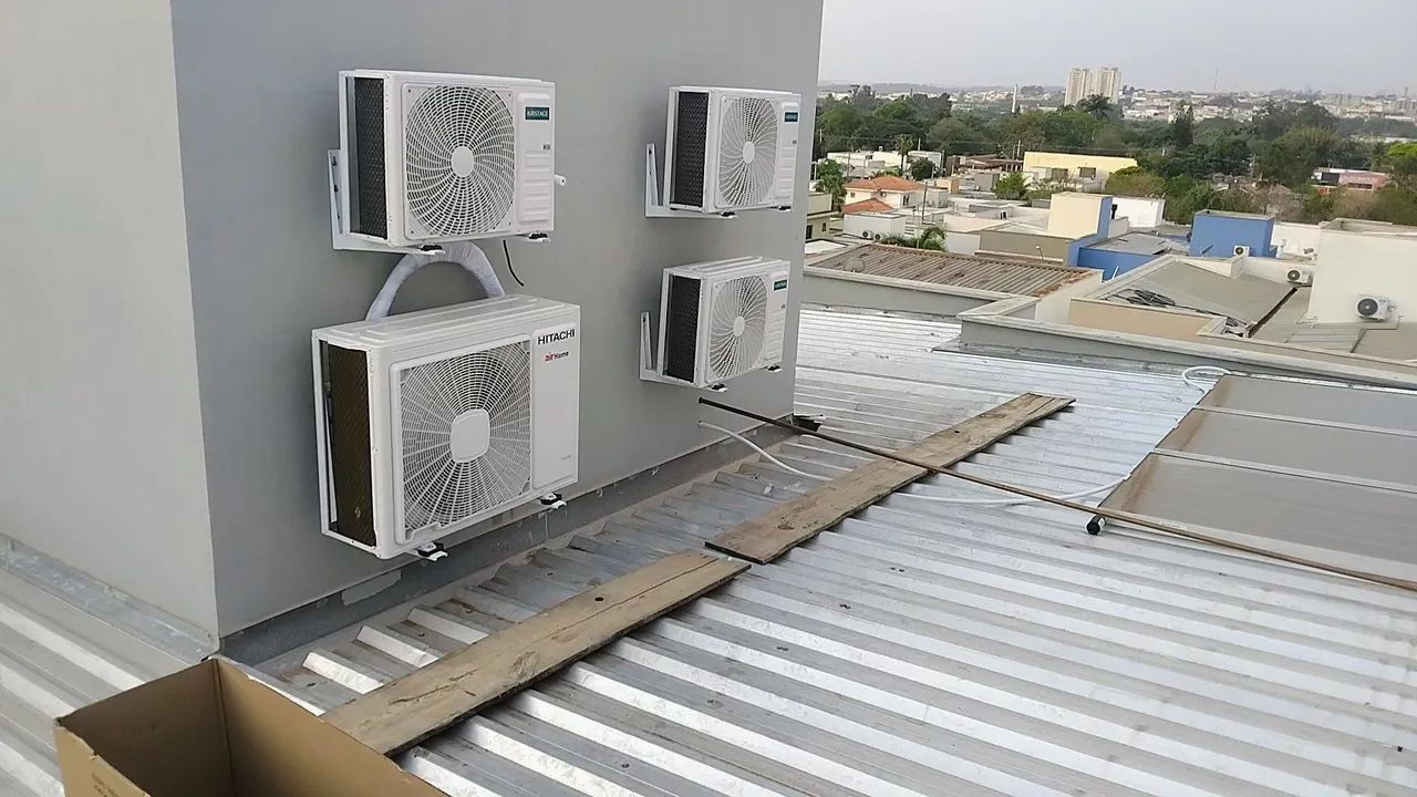 INSTALAÇÃO HIGIENIZAÇÃO DE AR CONDICIONADOS 