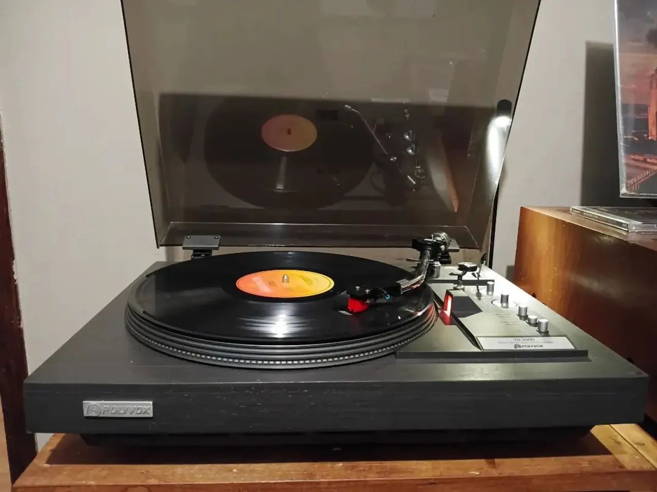 Toca Disco Polyvox TD3000 com Manual  - Foto 2