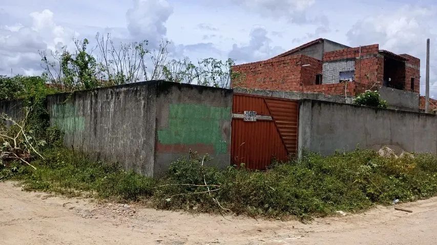 ÓTIMO TERRENO COM 280,14 M2