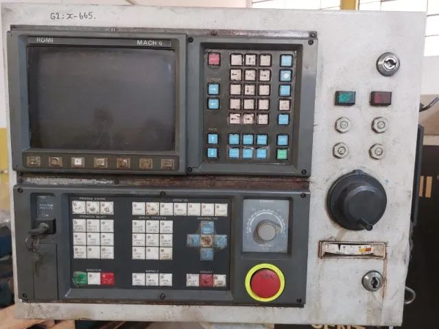 Torno CNC ROMI CENTUR 45A - Foto 2