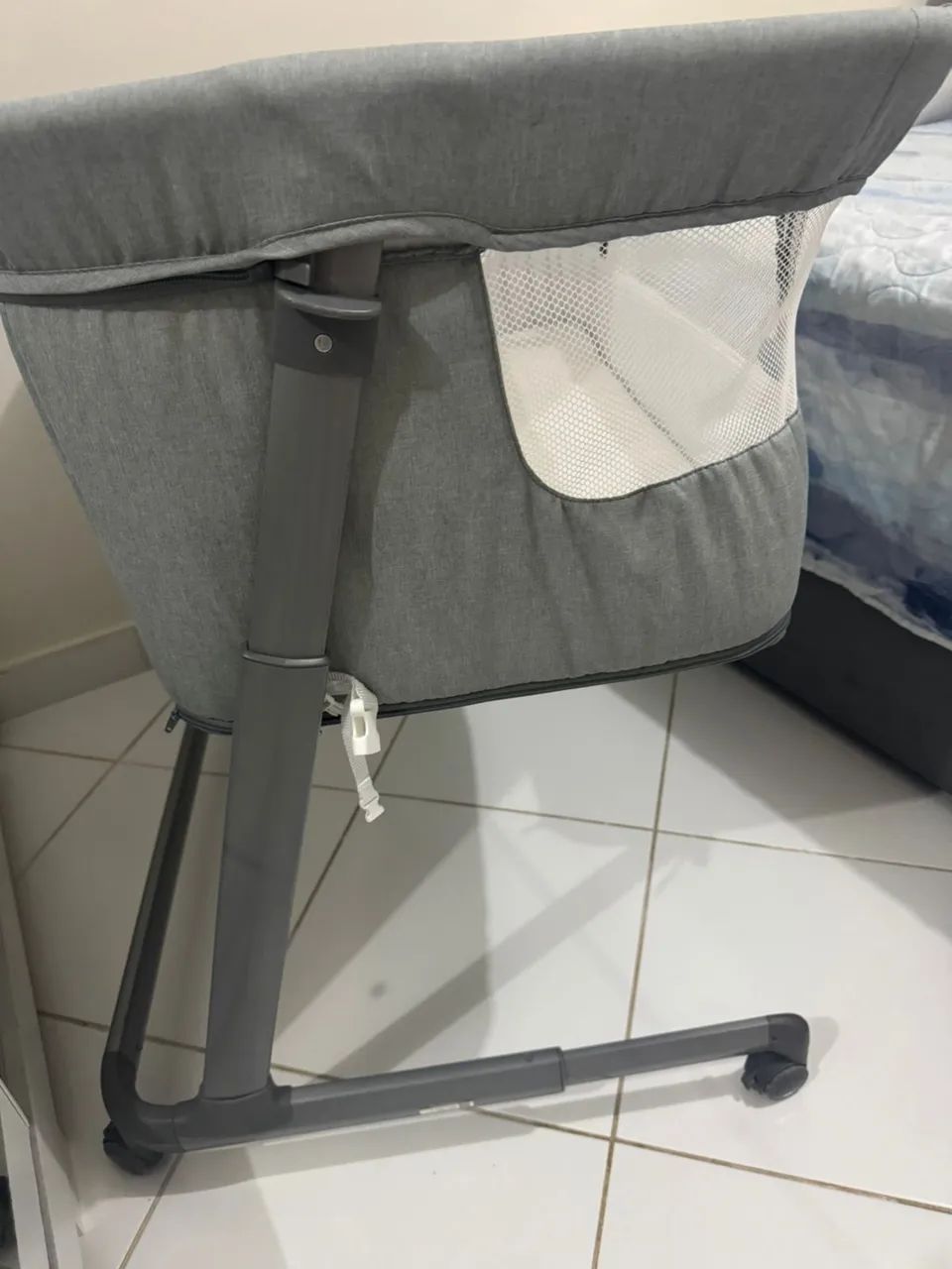 Vende-se berço acoplado Voyage - Foto 4