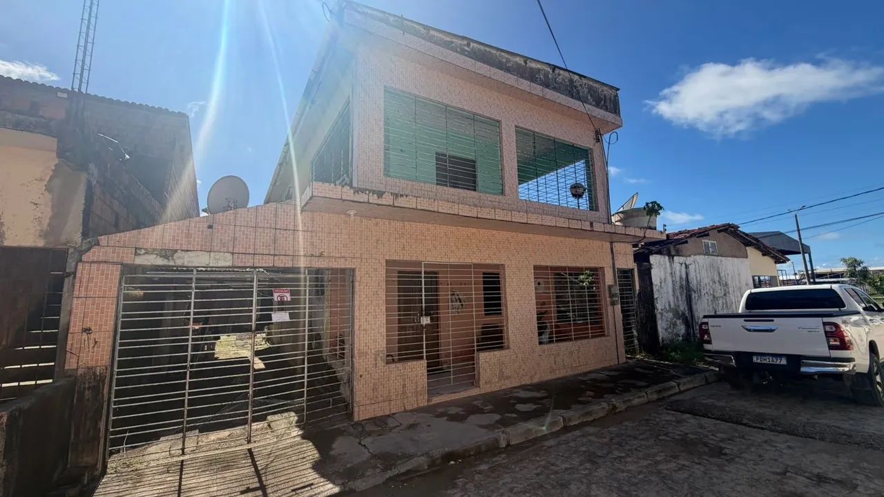 2 CASAS TAMANDARE 
