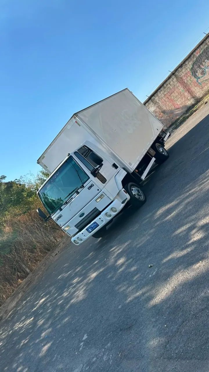 Ford Cargo 816 2013 - Bau - Foto 3