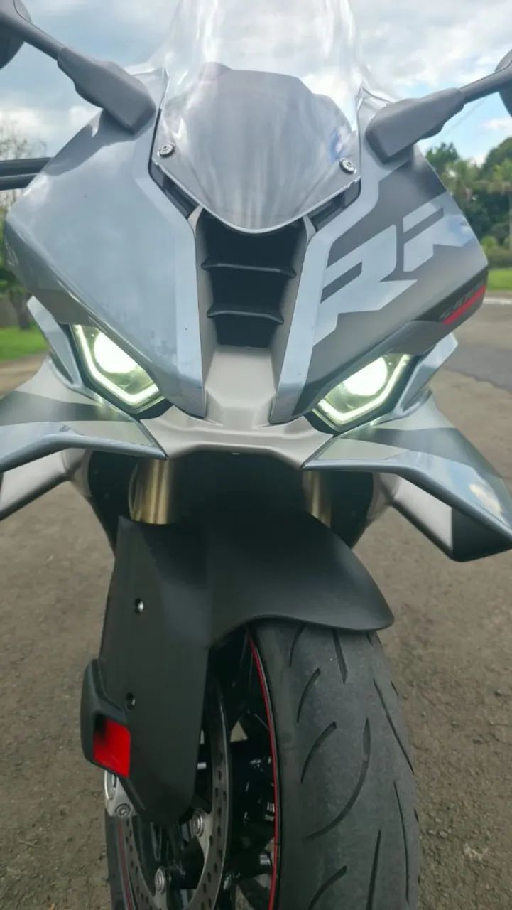 BMW S1000RR 2026 - Foto 3