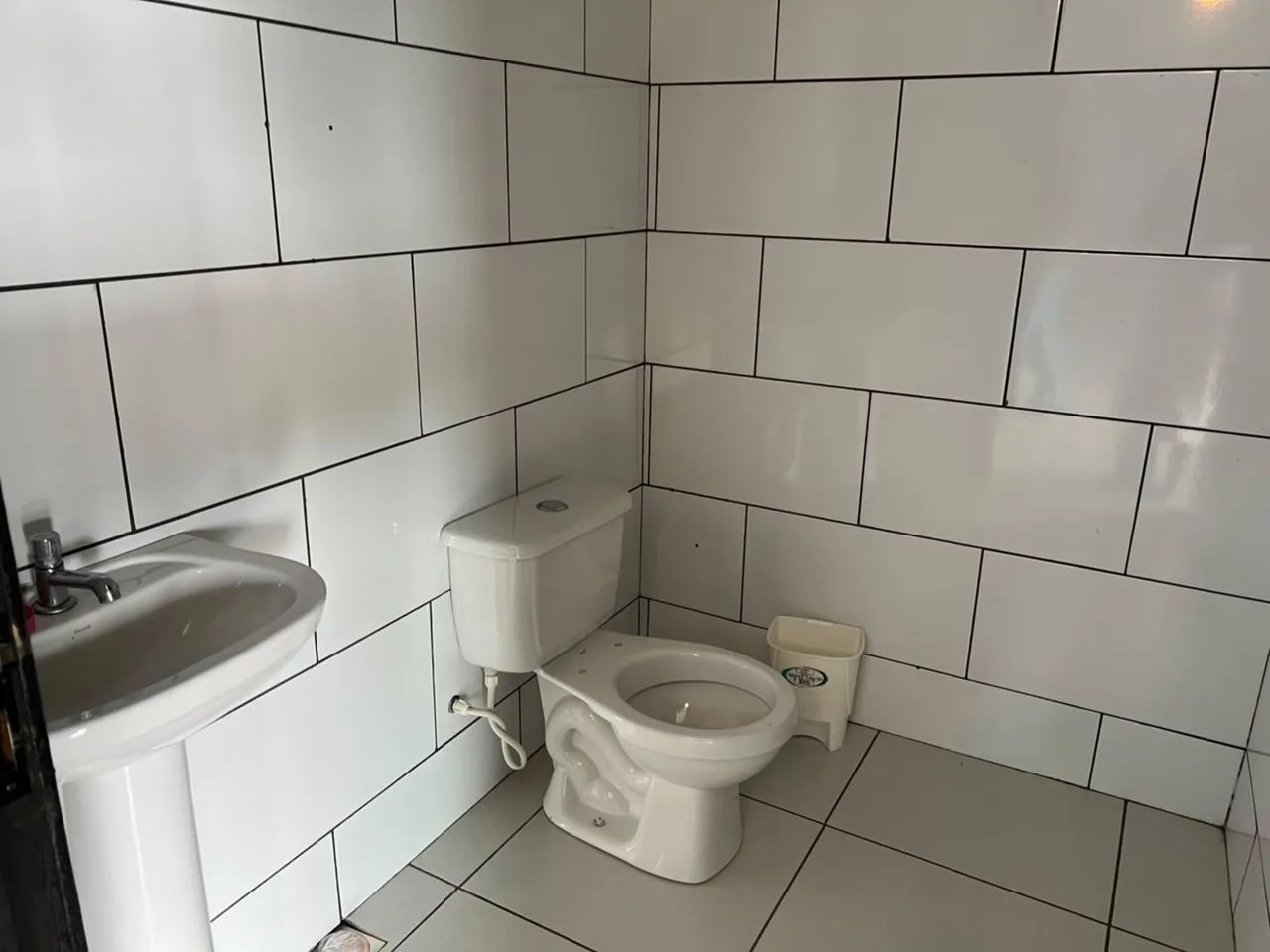 SALA COMERCIAL PARA LOCAÇÃO EM UVARANAS - Foto 5