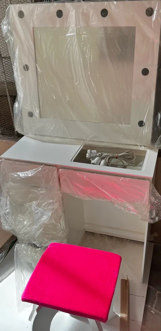 Penteadeira Camarim com espelho e banco  - Foto 2