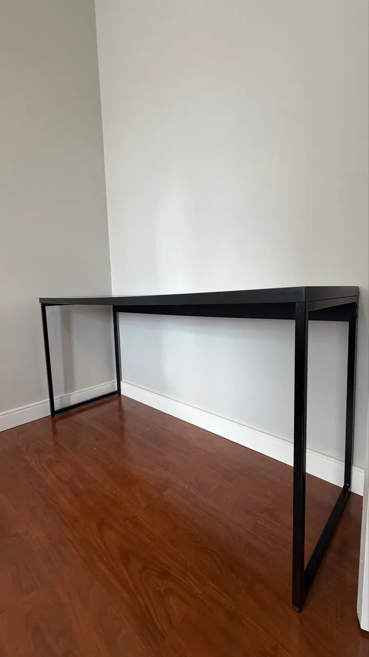 Mesa de escritório com metalon  - Foto 5