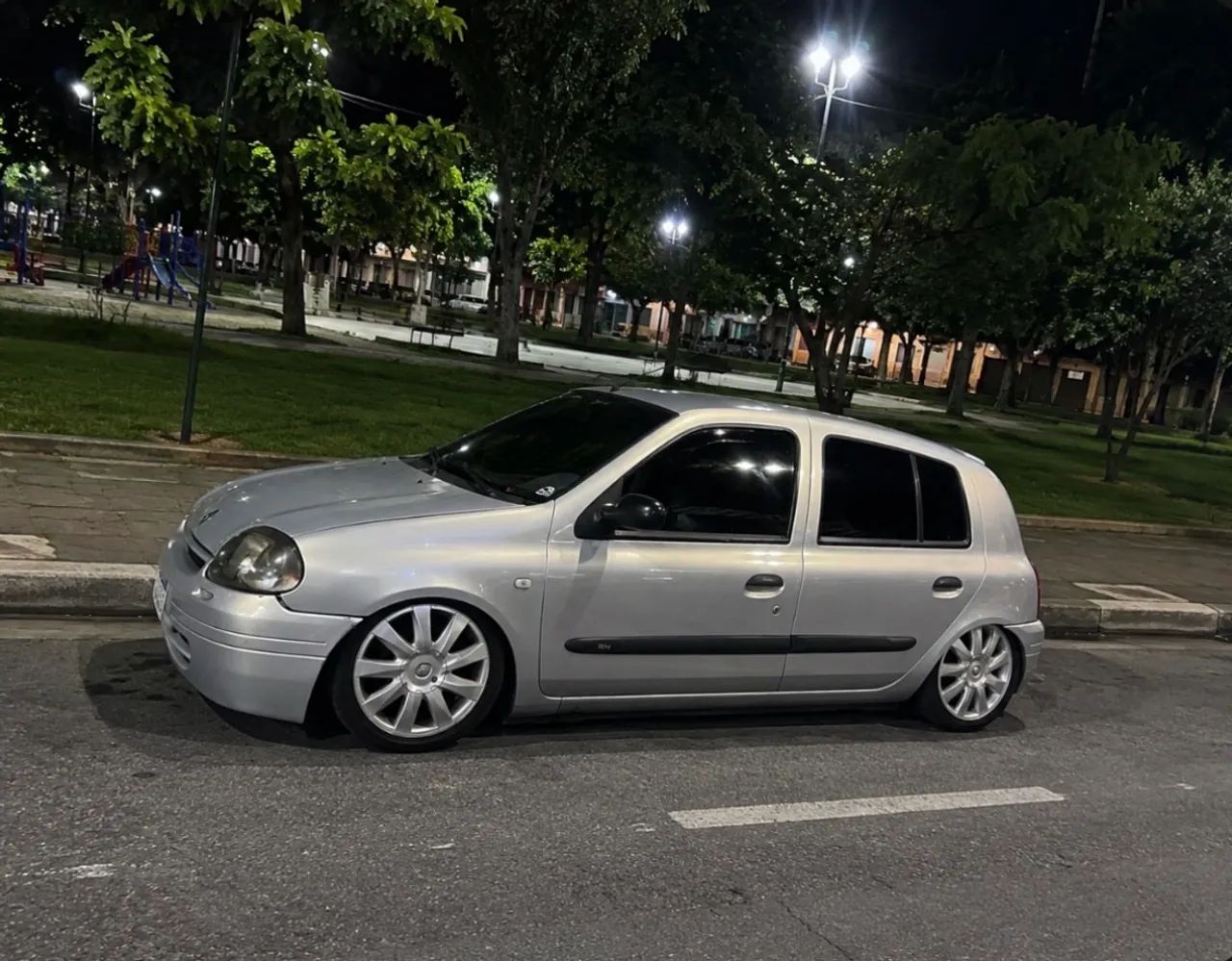 Renault Clio RN/ Expression 1.0 5P 2002 - Foto 3