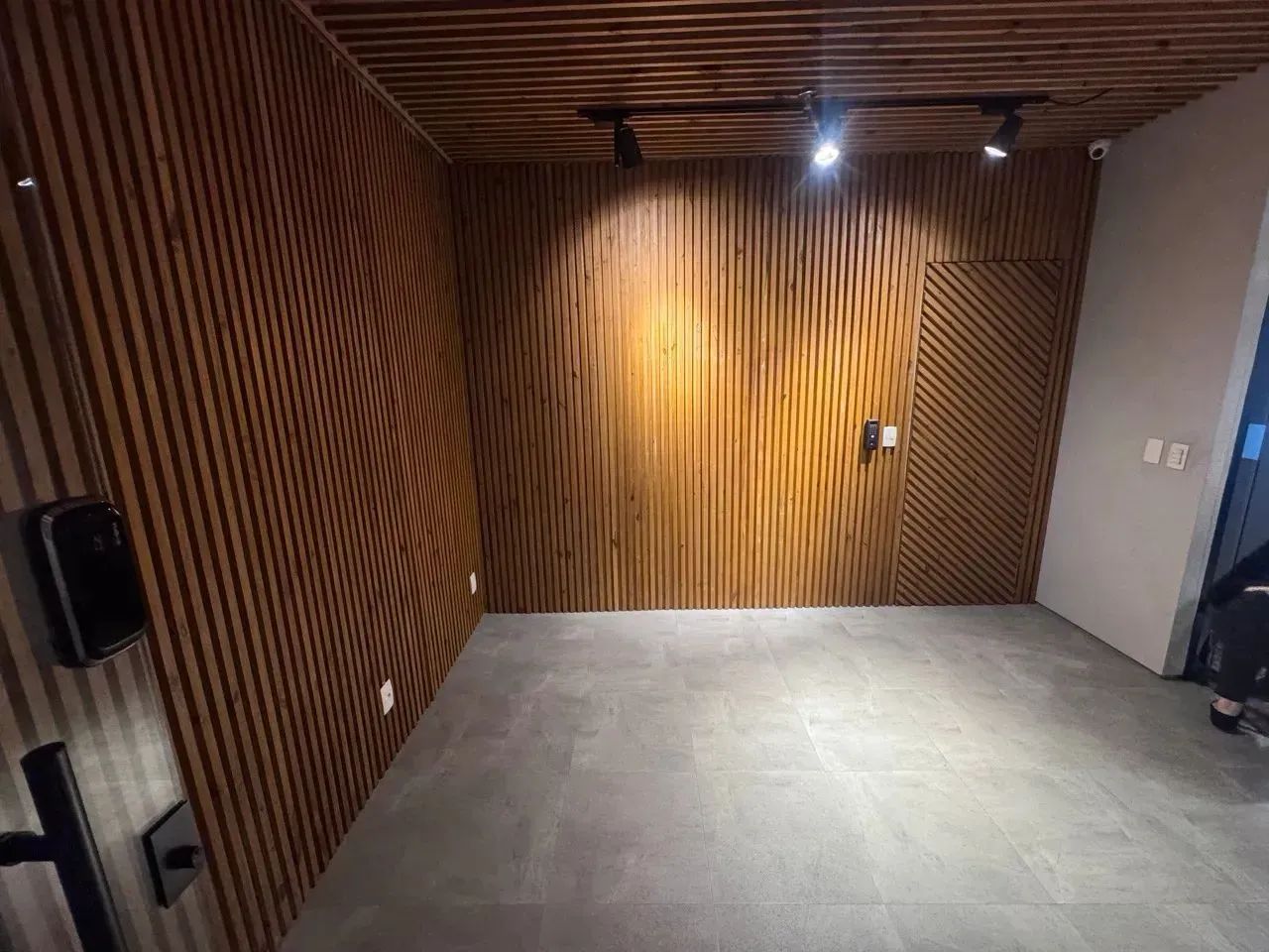 Escritório para alugar no Itaim ed. FL Office 4300 com layout 268 m² 5 vagas - Foto 5