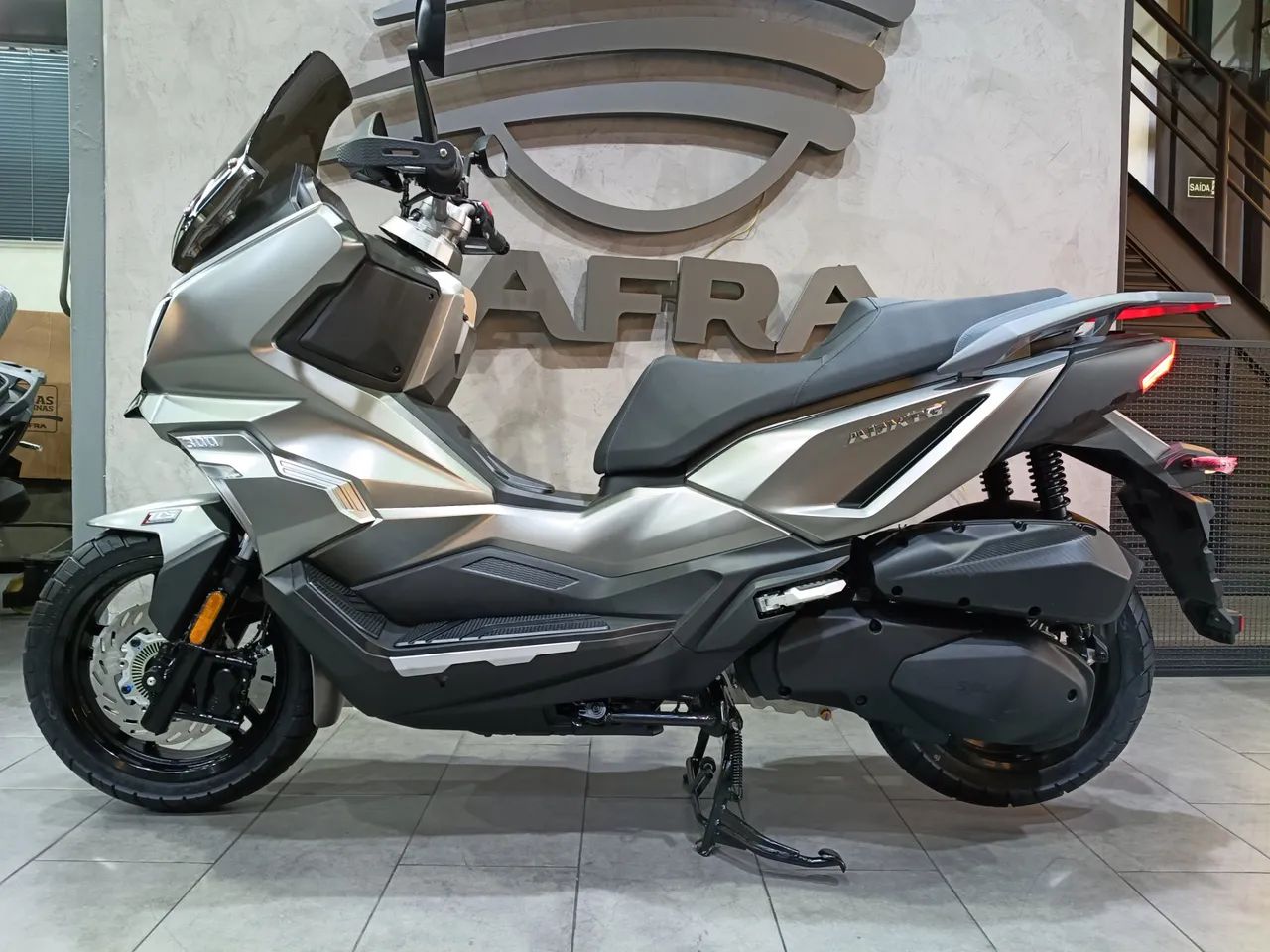 DAFRA ADXTG 300 - Foto 2