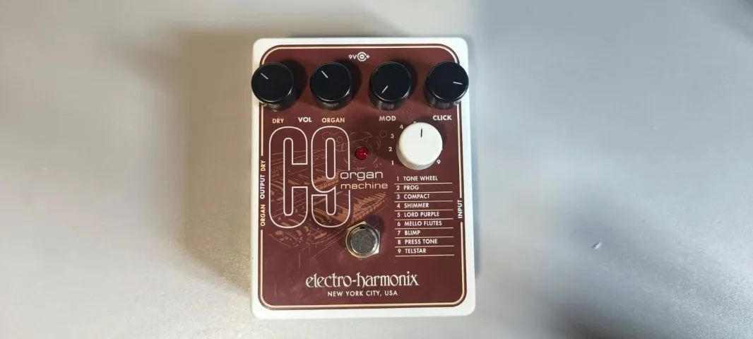 Pedal de guitarra Electro-Harmonix C9 Organ Machine - Instrumentos