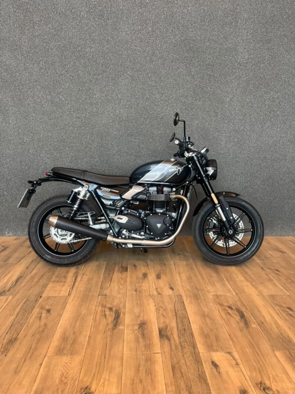TRIUMPH SPEED TWIN 900 - Foto 2
