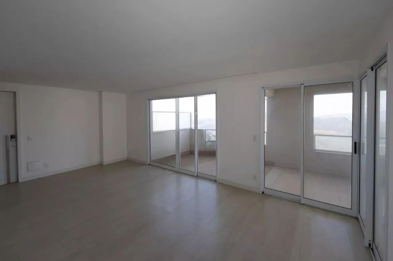Apartamento à Venda - Belvedere, 4 Quartos, 199 m2