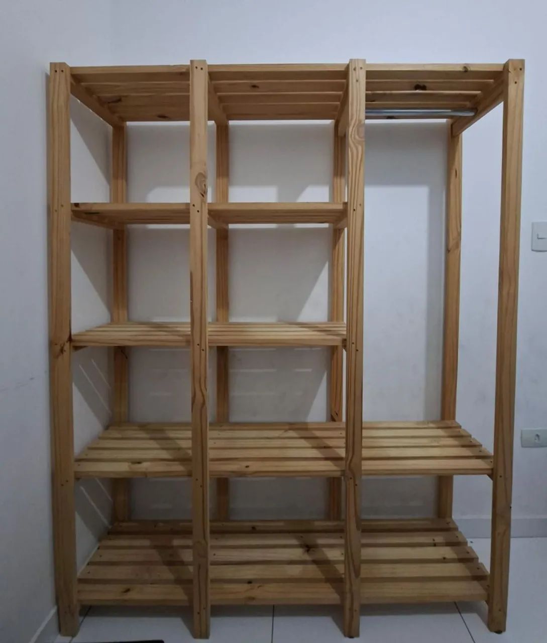 Closet aberto madeira
