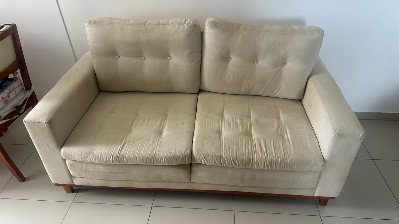 Sofá em linho 