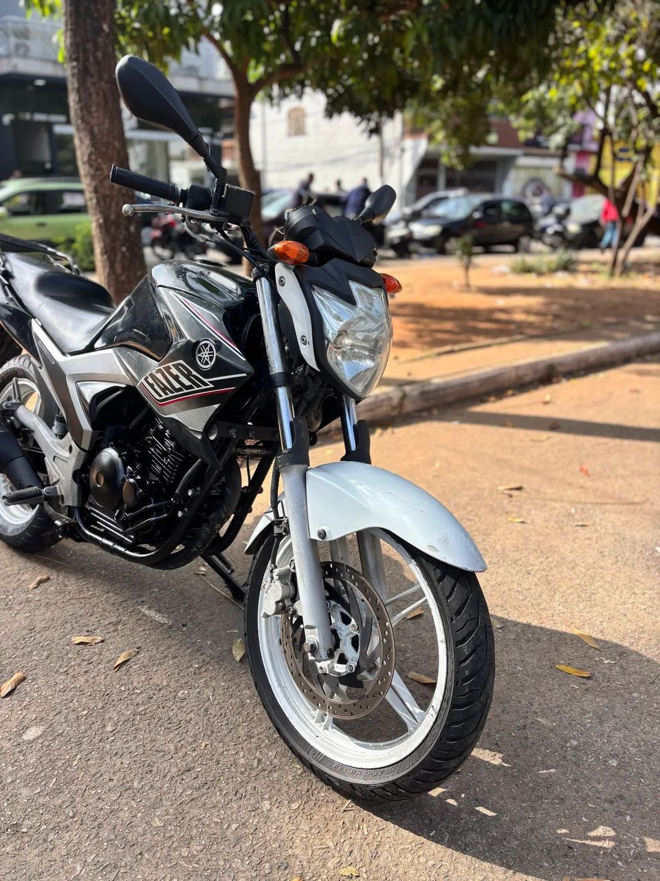 YAMAHA Fazer 250 2013