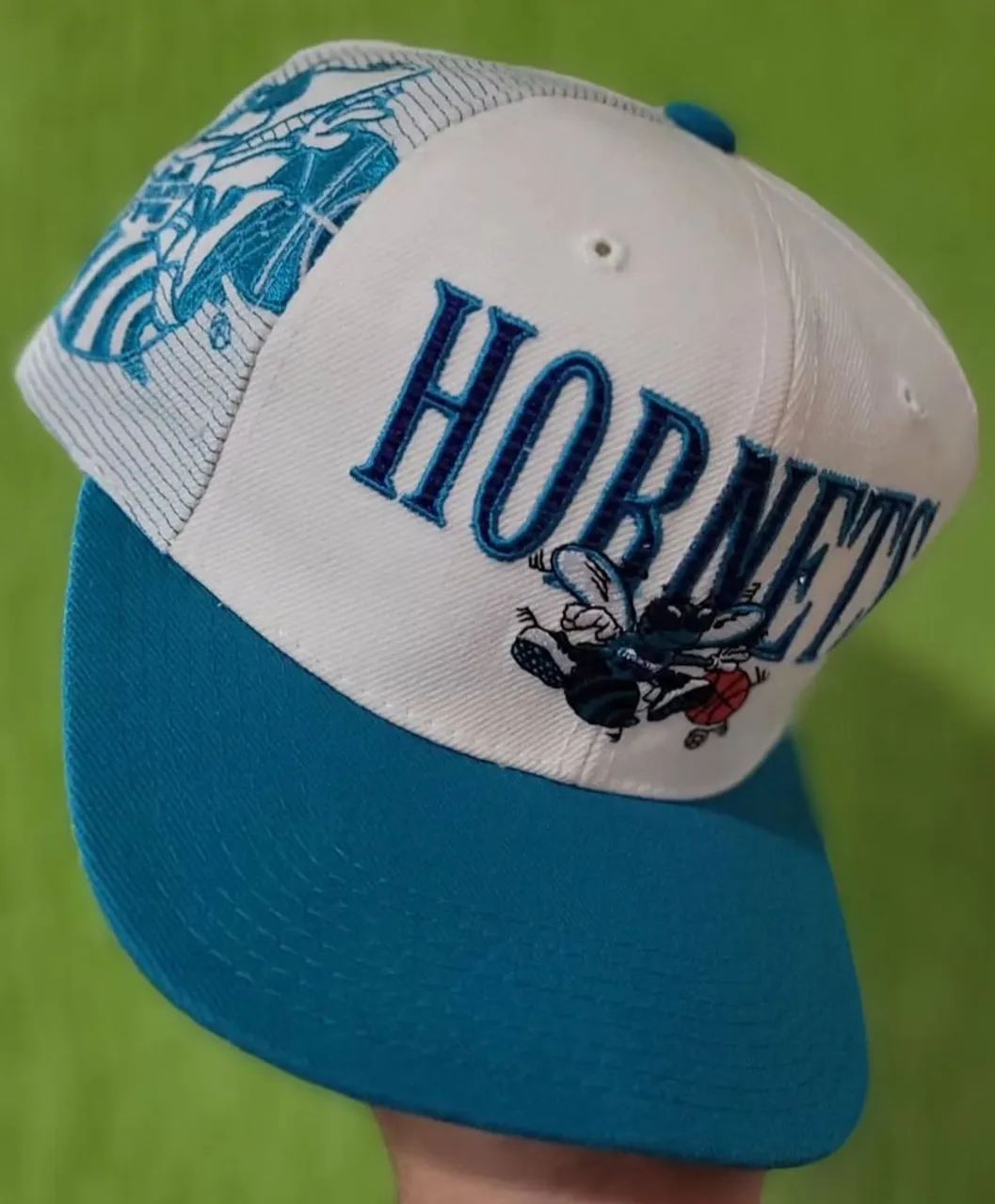 Boné anos 90 charlotte hornets laser - Foto 2