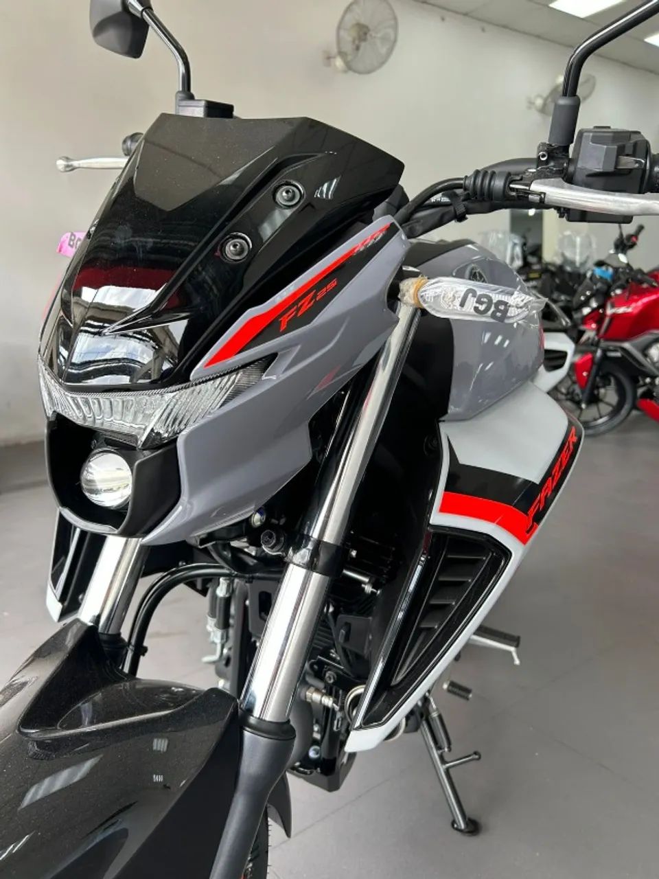 FZ 25 CONNECTED ABS - *Voucher 1.000,00 - Foto 3