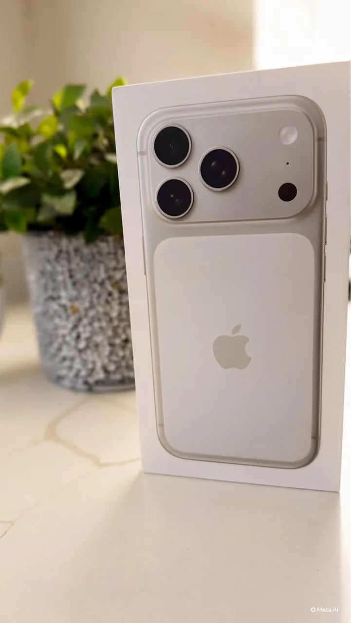 iPhone 17 pro 256gb Silver LACRADO