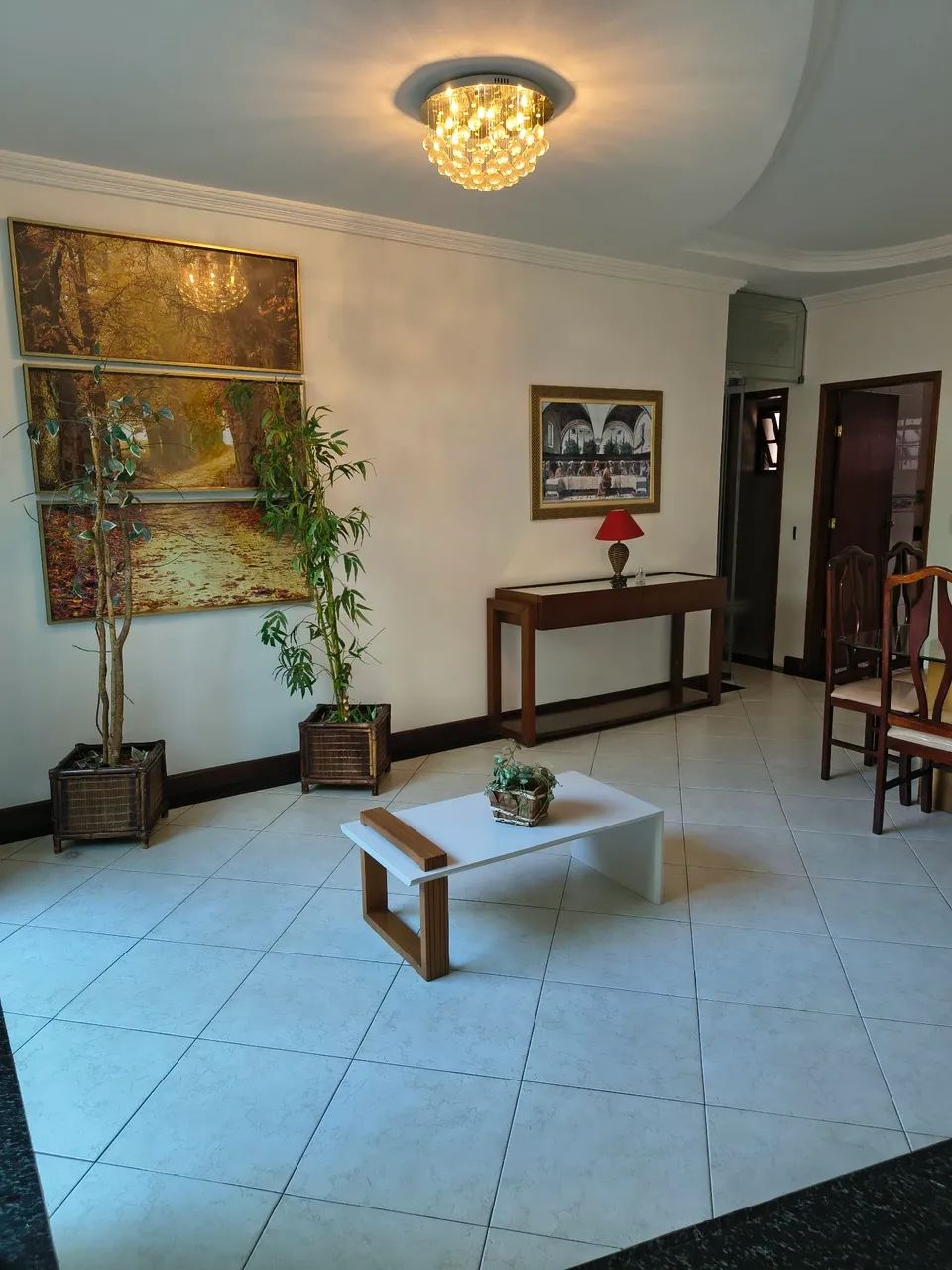 Casa térrea em condomínio central - Foto 2