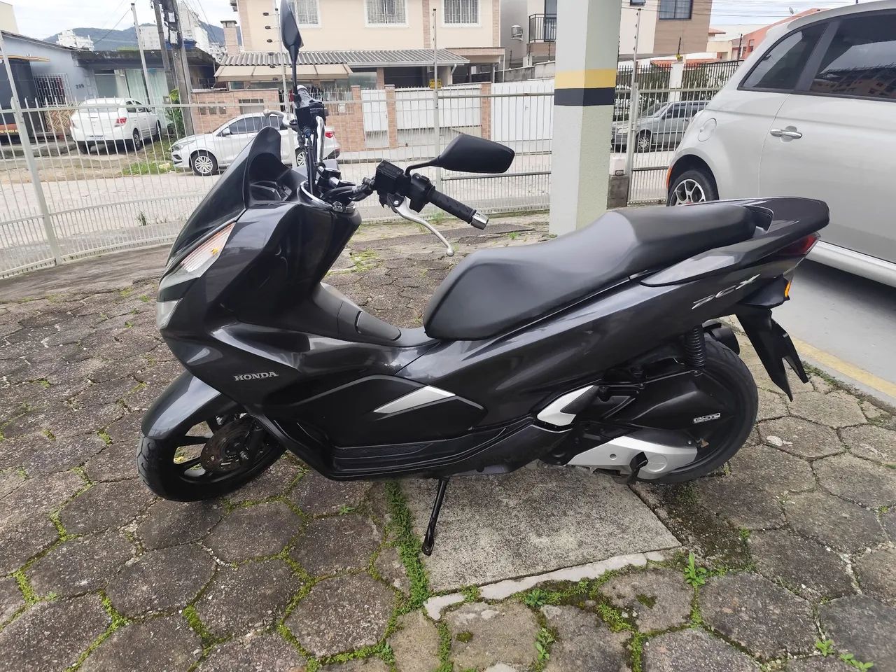 Vendo PCX única dona - Foto 3