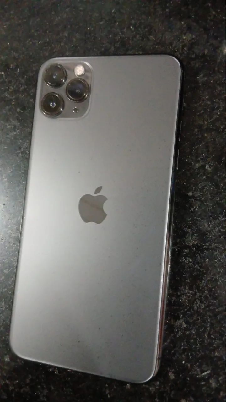 Vende-se iPhone 11 Pro Max 256 gigas  - Foto 2
