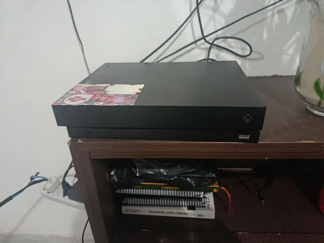 Xbox one X e 1 controle 