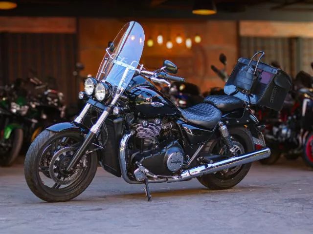 TRIUMPH THUNDERBIRD 1700 STORM - Foto 2