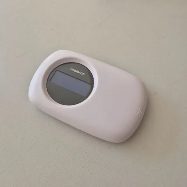 Teclado Intelbras Xat 2000 Lcd Para Central De Alarme - Foto 4