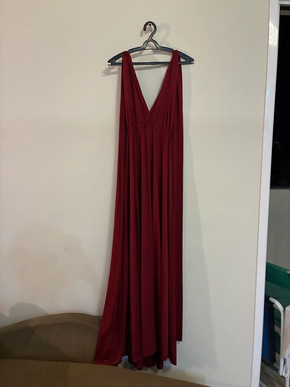 Doa-se Vestido de Festa Vinho