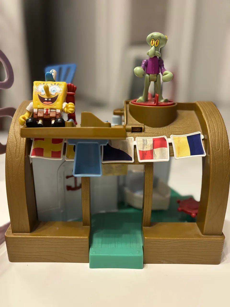 Brinquedo: Siri cascudo  e Casa do Bob Esponja . - Foto 4