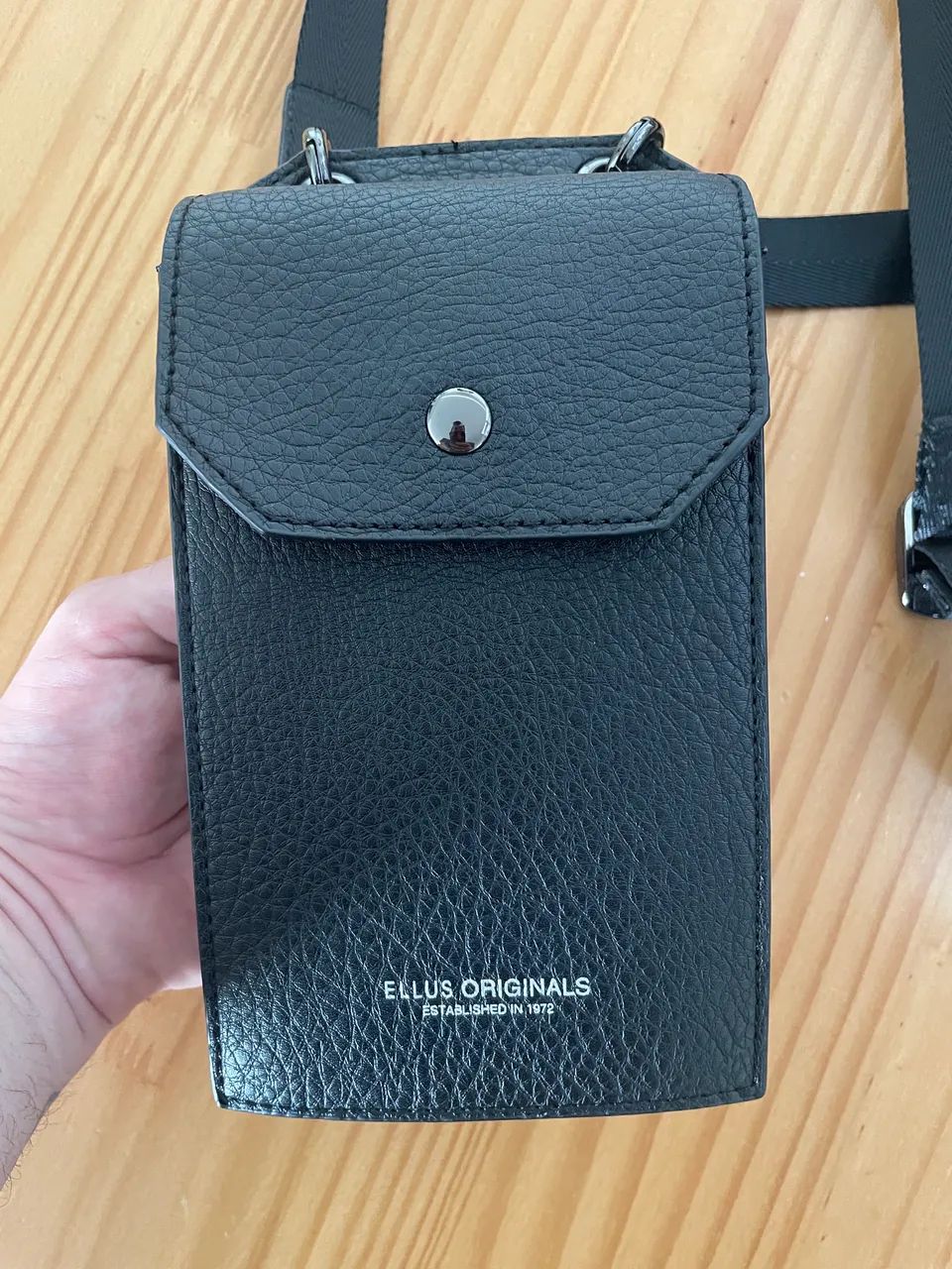 Bolsa Masculina transpassada - Ellus Original 