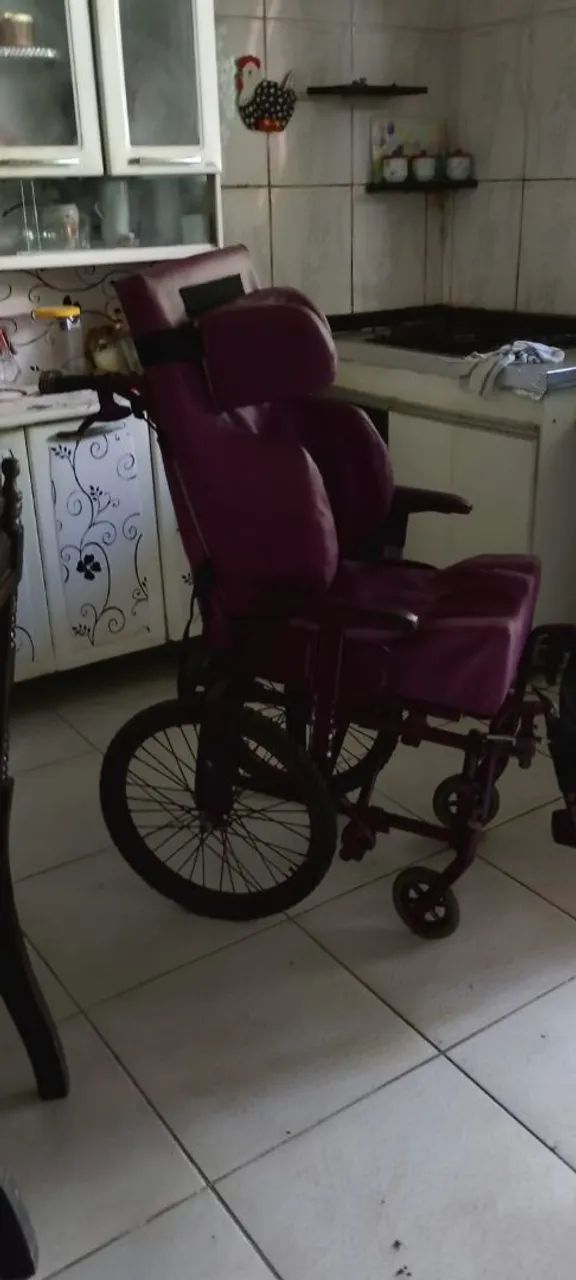 Cadeira de rodas adaptada - Foto 2