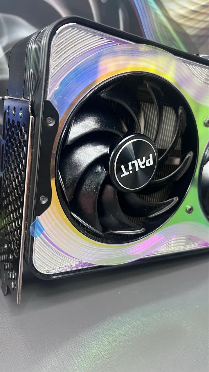 Rtx 5080 palit gamerock - Foto 4