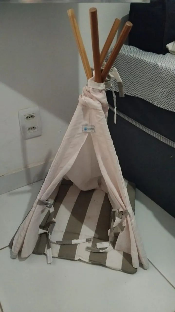 Cama de cachorro tipo cabana 